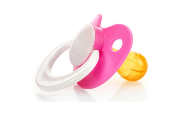 مکیدن پستانک نوزاد و کاهش آلرژی